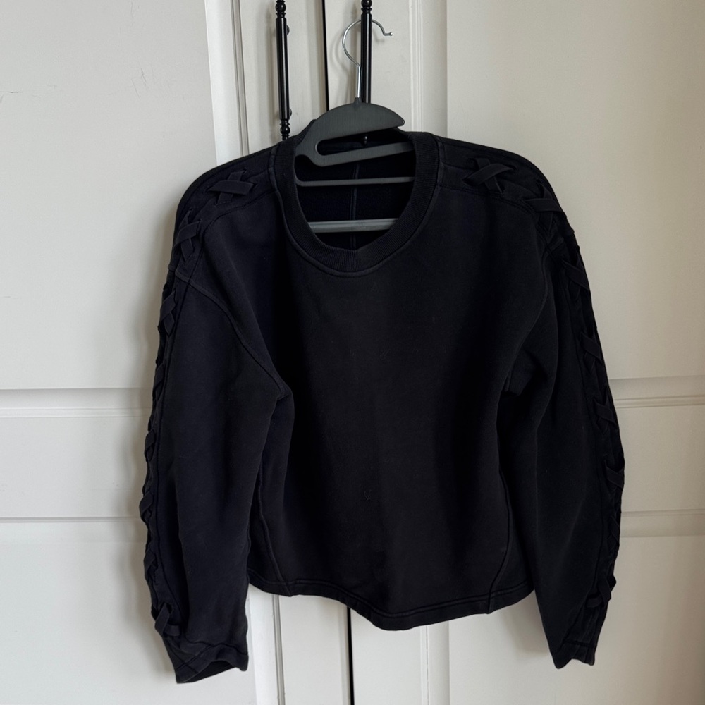 Lululemon Black Women's Sweatshirt with Braided Sleeve Detail
